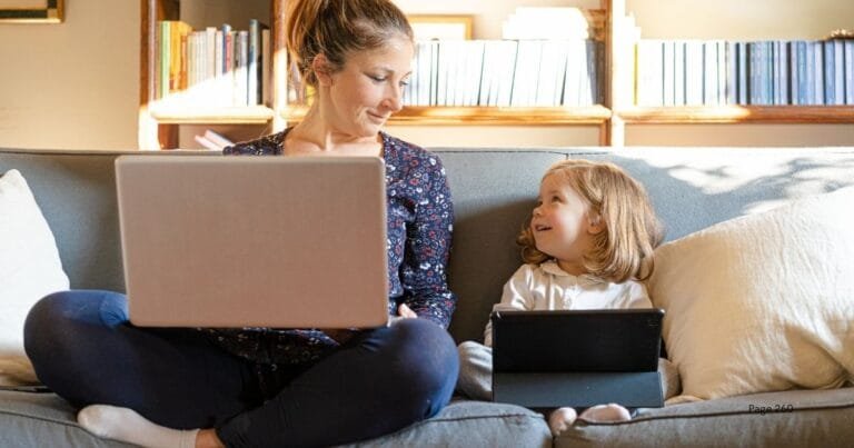 How Artificial Intelligence Personalizes User Experiences